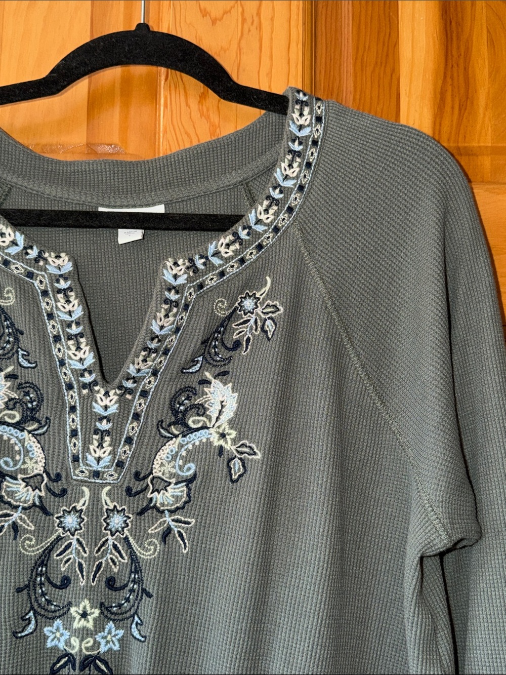 J. Jill Green Embroidered Tunic with Blue and Cream Accents